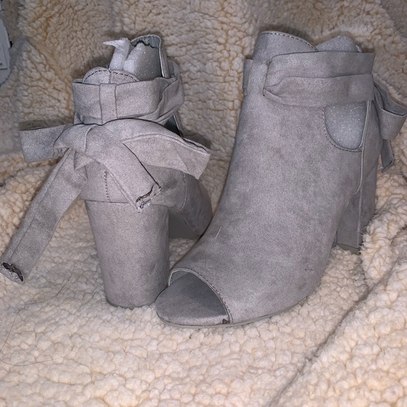 bowa tie back open toe bootie